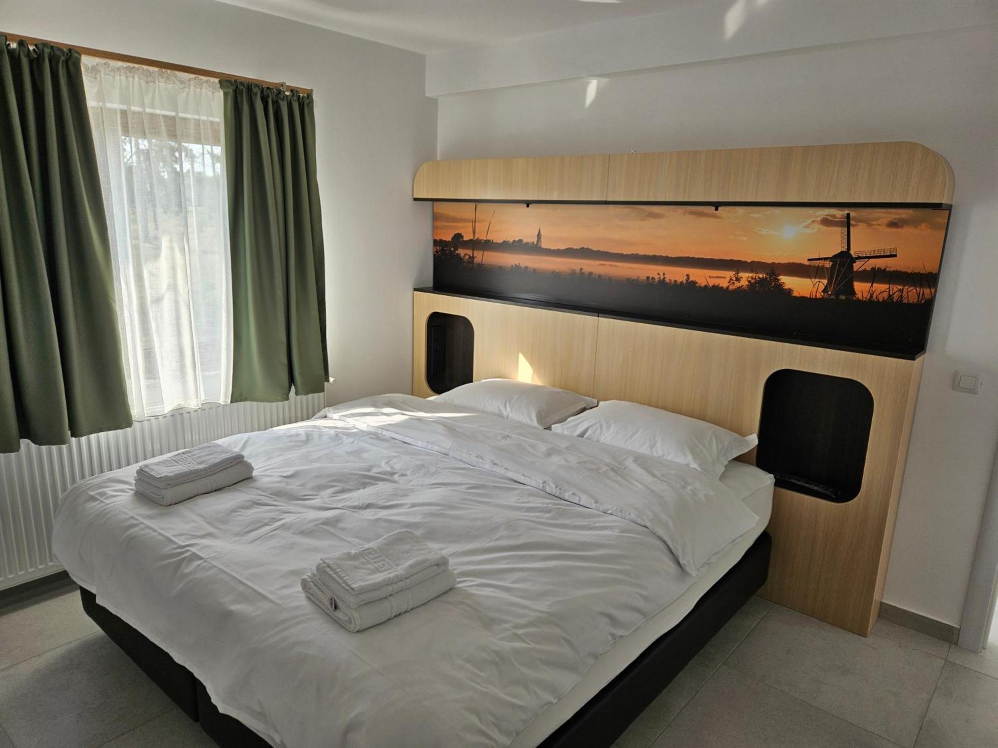 Casa Cristian Apartman Torda Kültér fotó